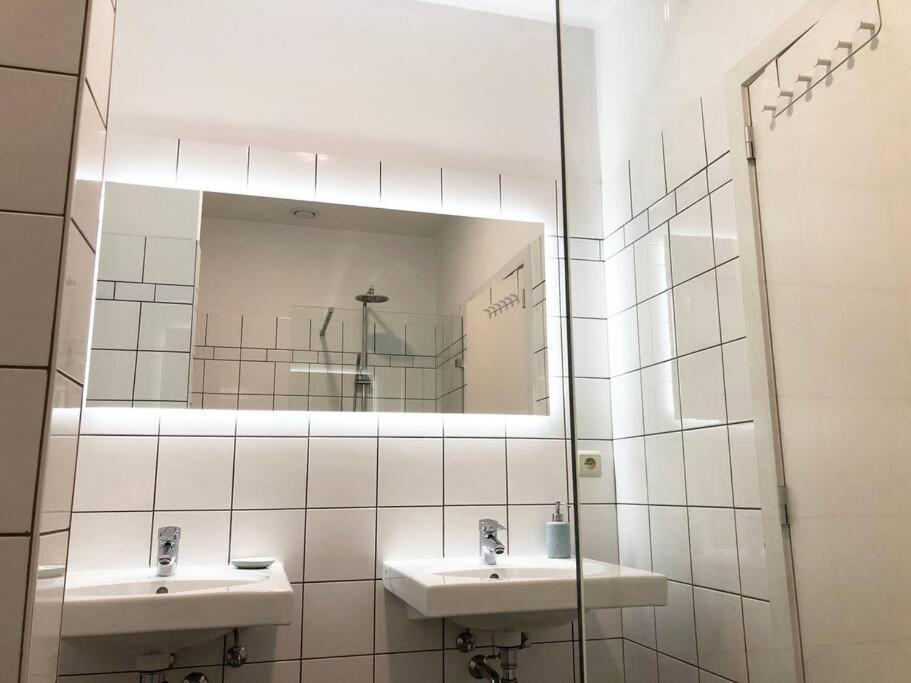 Heart Of Grand Place - Stunning 2Br Duplex Брюссель Екстер'єр фото